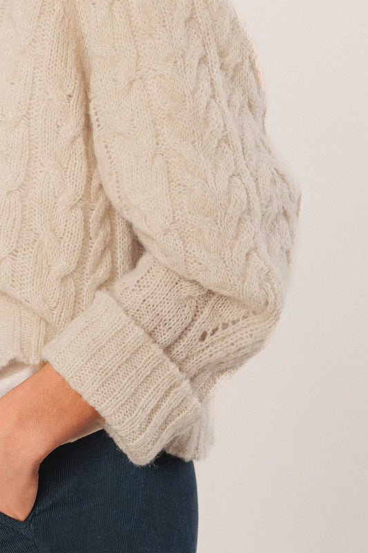 CABLE-KNIT CROP SWEATER 4