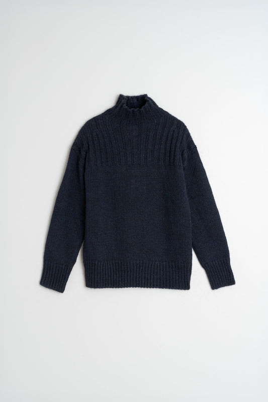 TURTLENECK SWEATER