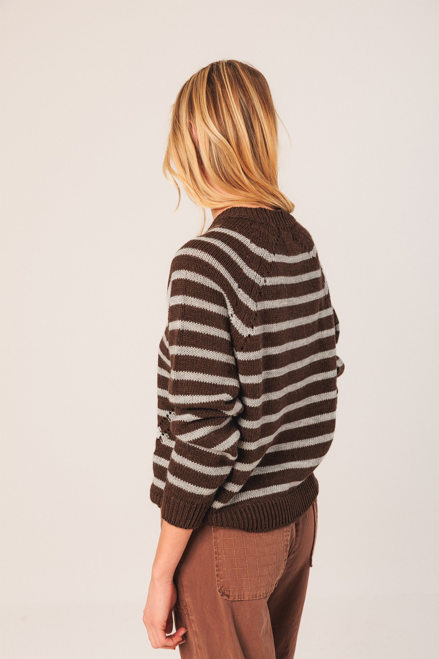 [CL] BICOLOR STRIPED SWEATER