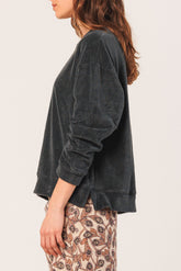 LARA TERRY SWEATSHIRT