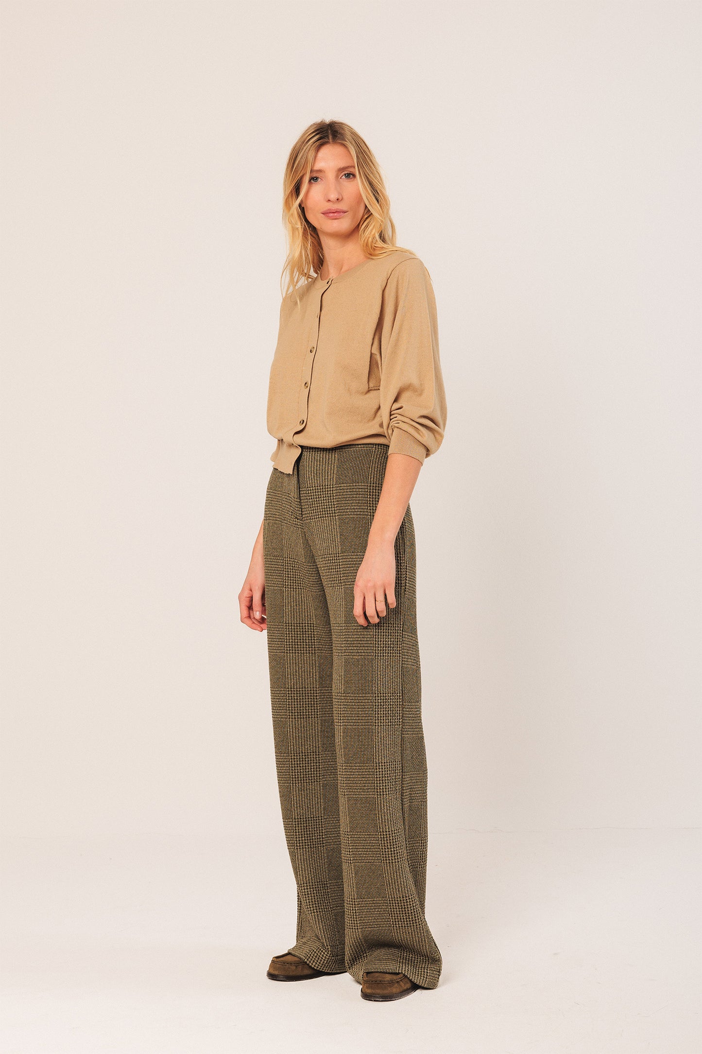 DOUBLE JACQUARD KNITTED PANTS