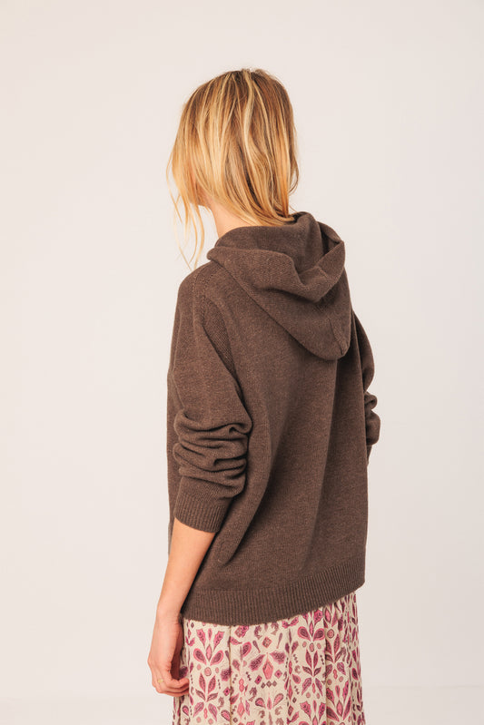 SPORT KNIT SWEATER