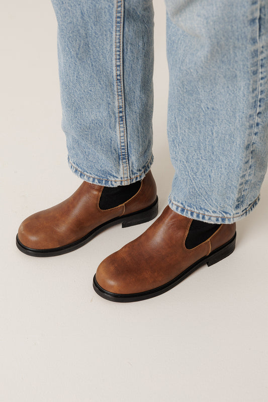 [CL] CHELSEA LEATHER BOOT 8