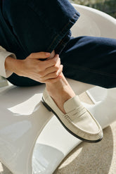 [CL] COWHIDE LEATHER MOCCASIN