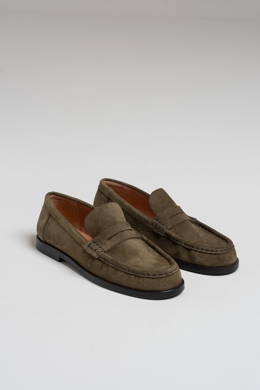 [CL] SUEDE LEATHER MOCCASIN