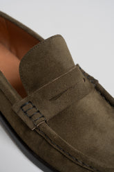 [CL] SUEDE LEATHER MOCCASIN