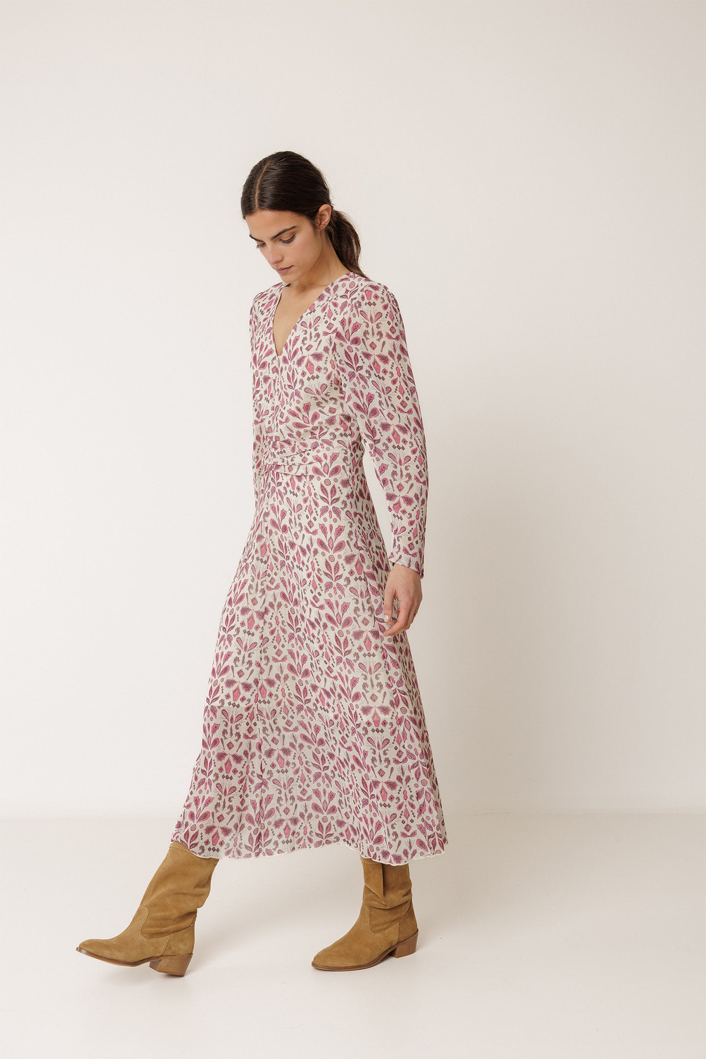 LANTERN SLEEVE DRESS
