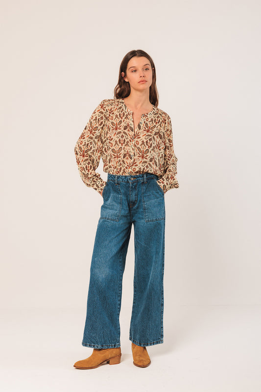 SMOCK-DETAIL SHIRT