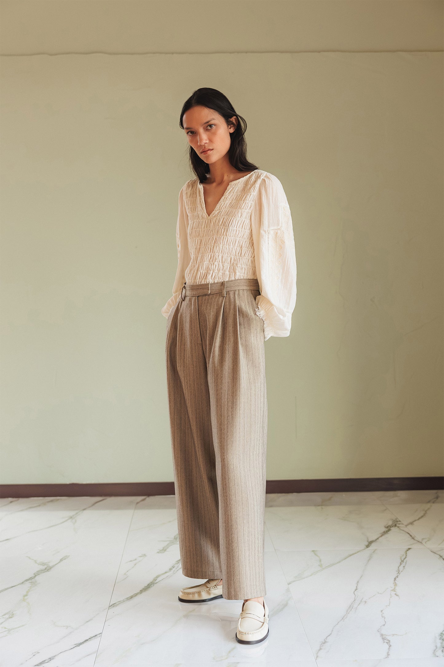 [CL] ETHNIC EMBROIDERED BLOUSE