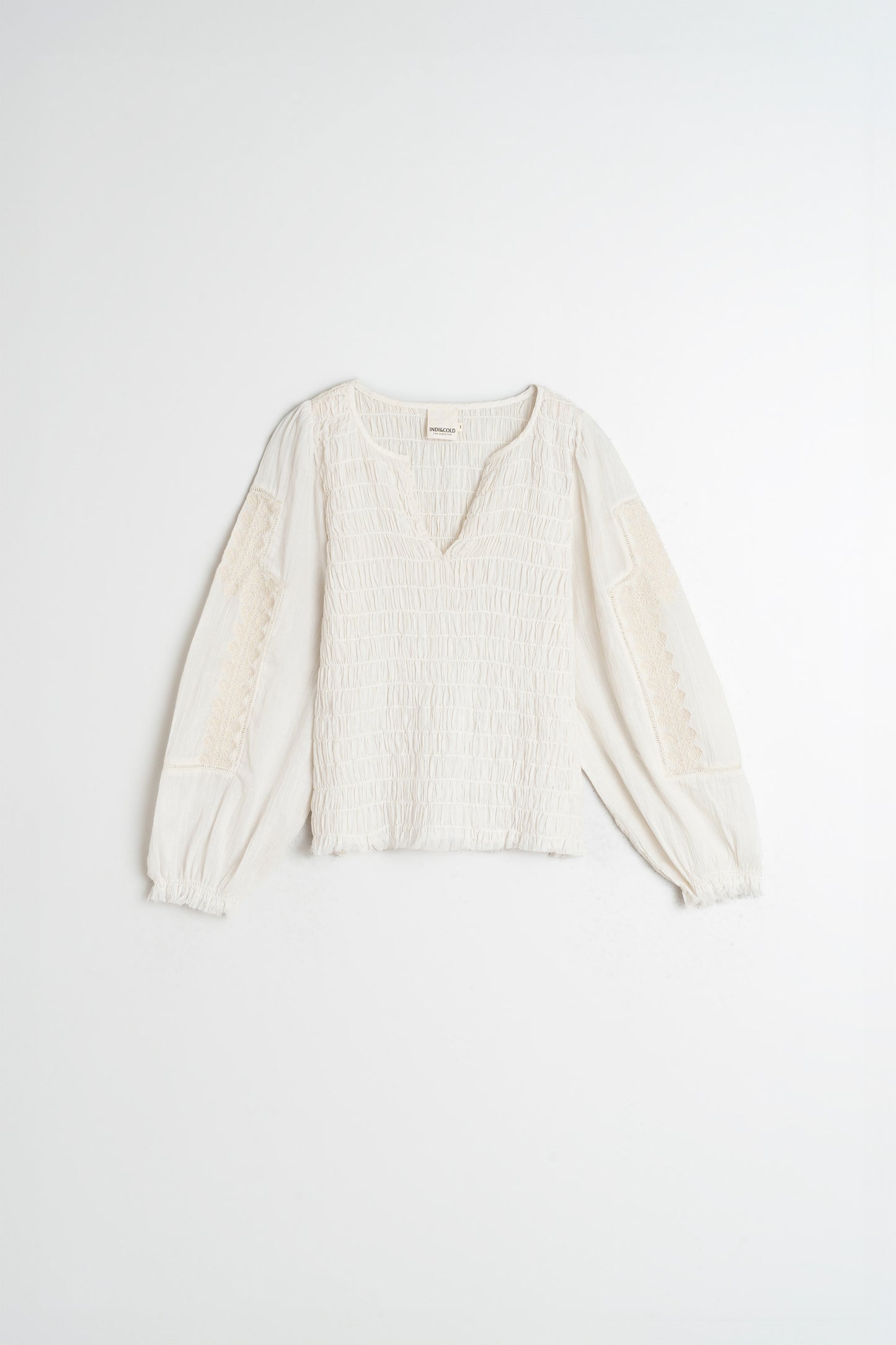 [CL] ETHNIC EMBROIDERED BLOUSE