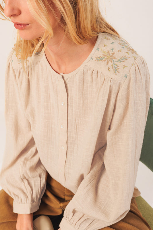[CL] EMBROIDERED BOXY SHIRT 3
