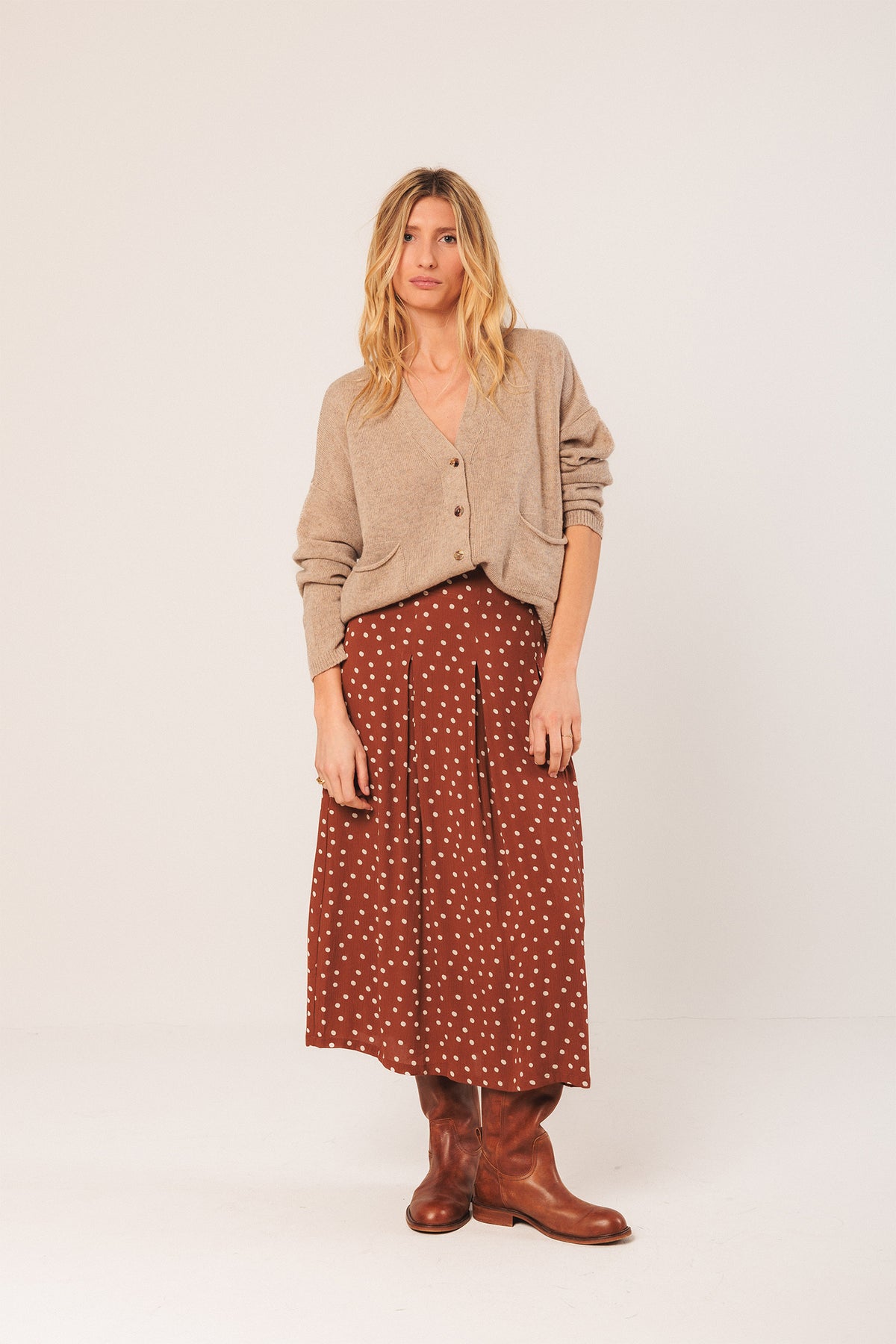 EVASÉ MIDI SKIRT