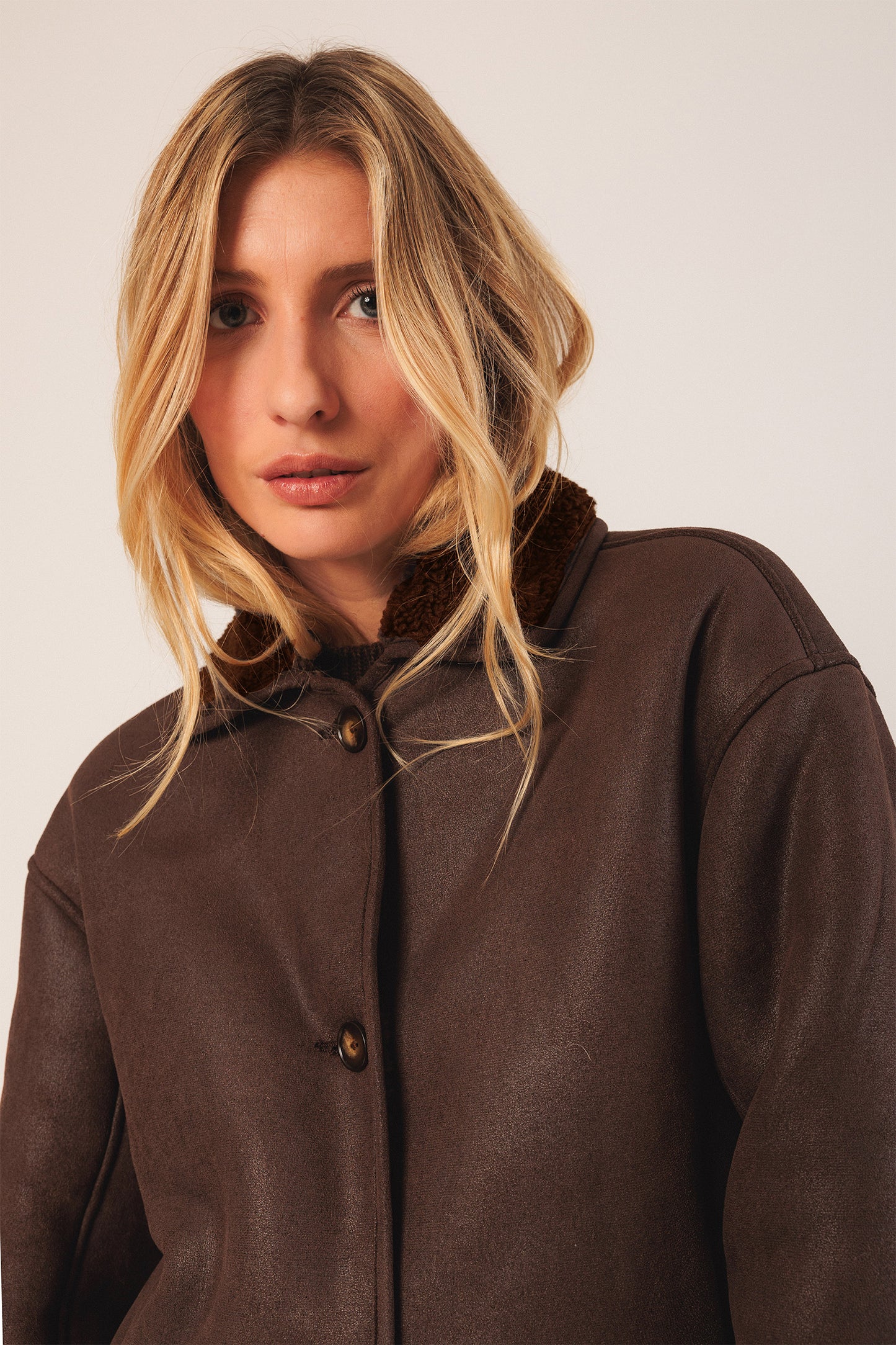 BOXY SUEDE COAT
