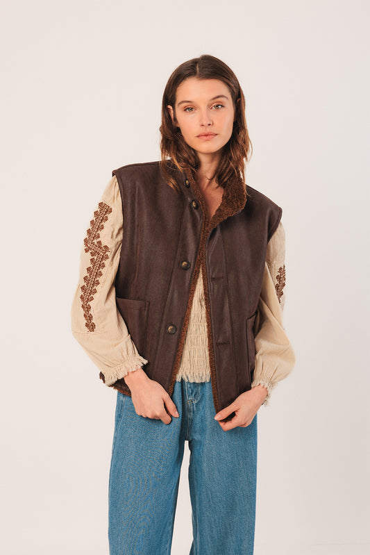 REVERSIBLE TEDDY VEST