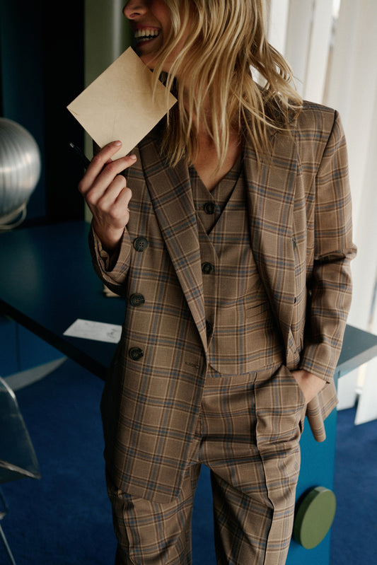 [CL] DOUBLE CROSSOVER VEST 5