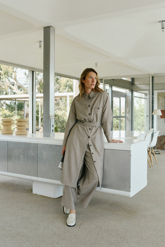 FLUID SHIRTDRESS