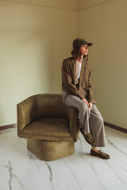 [CL] TAILORED PLEATED PANTS 7