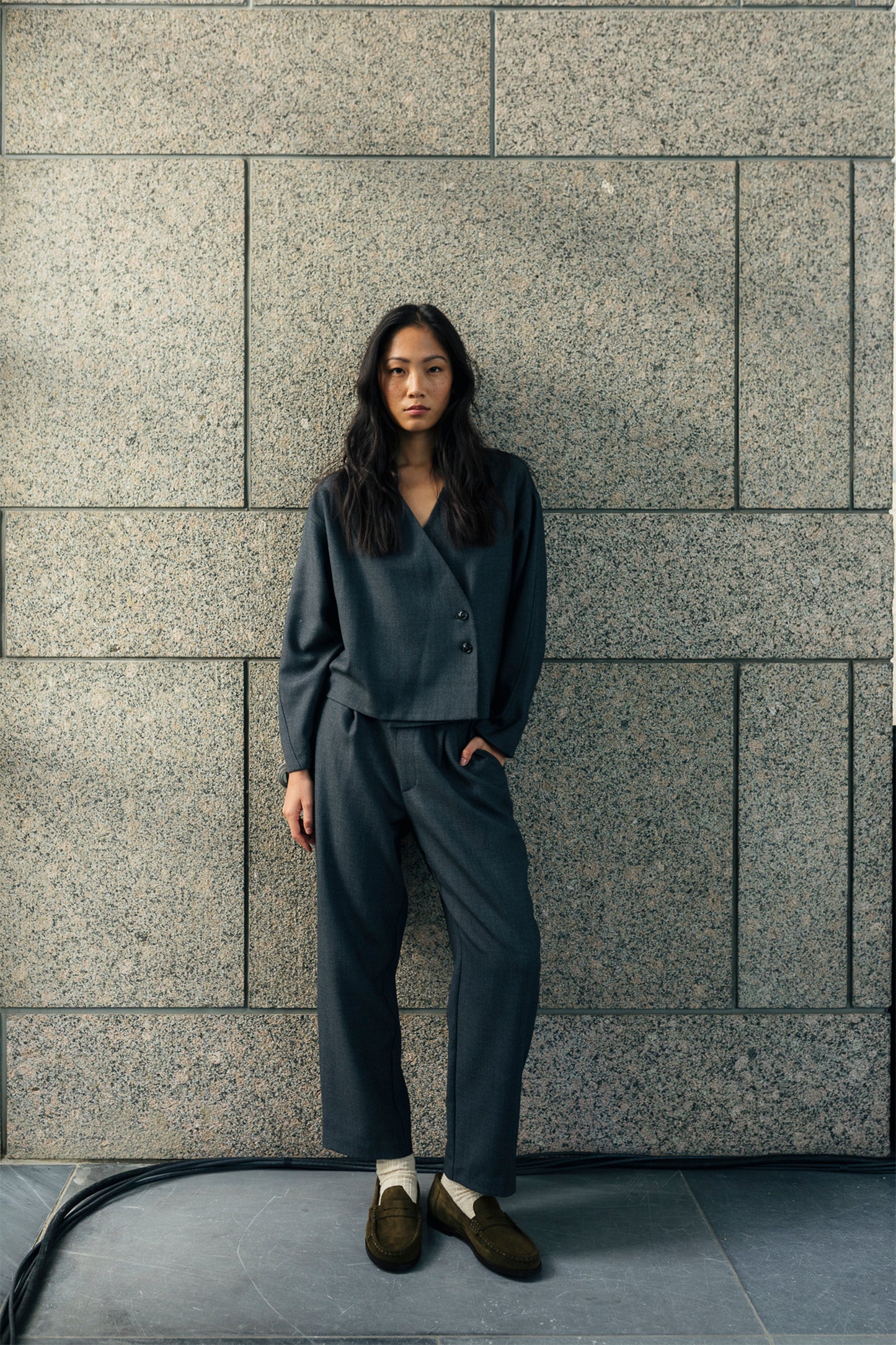 RE PLEATED PANTS