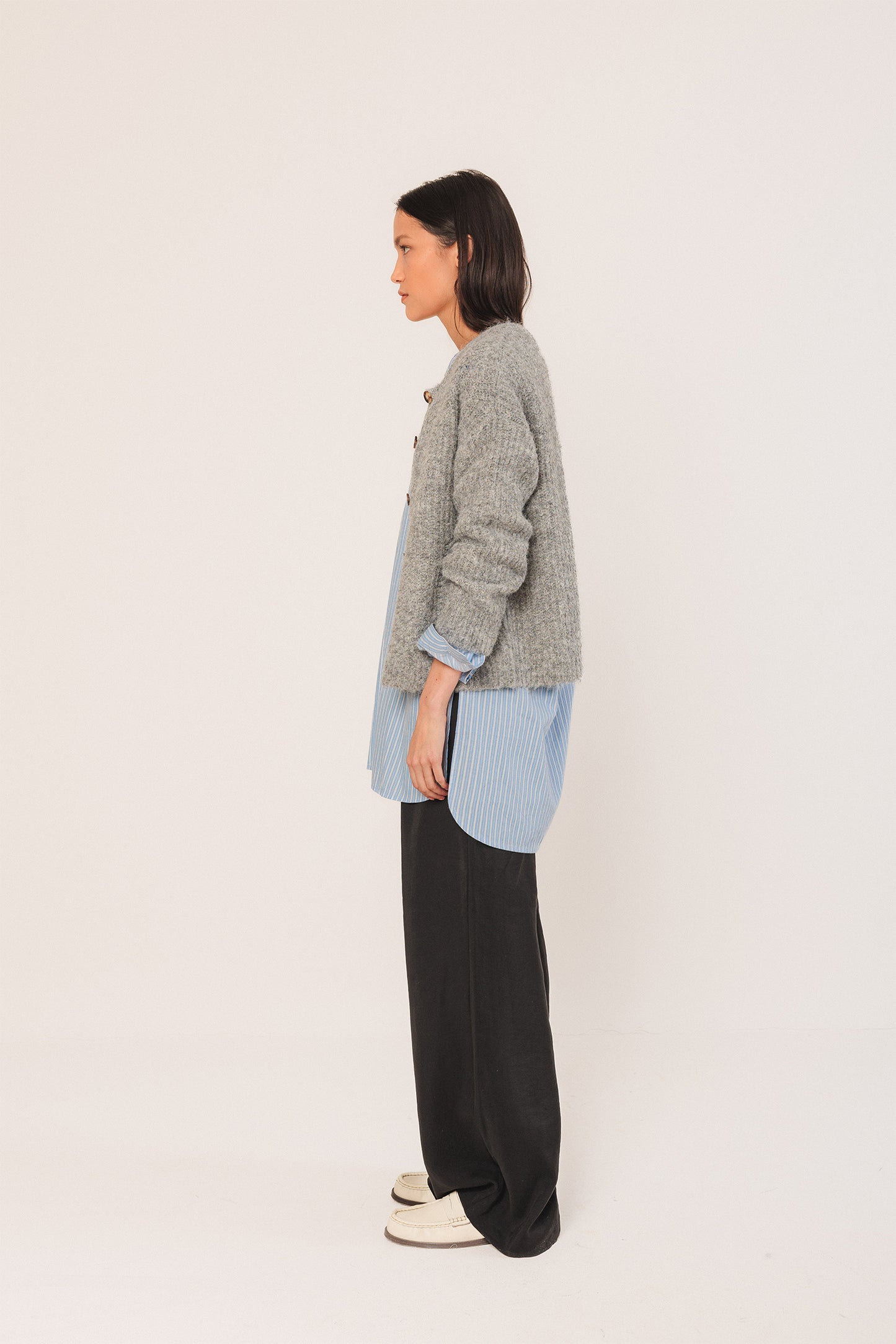 JACKET WITH LOOSE-KNIT DETAILS
