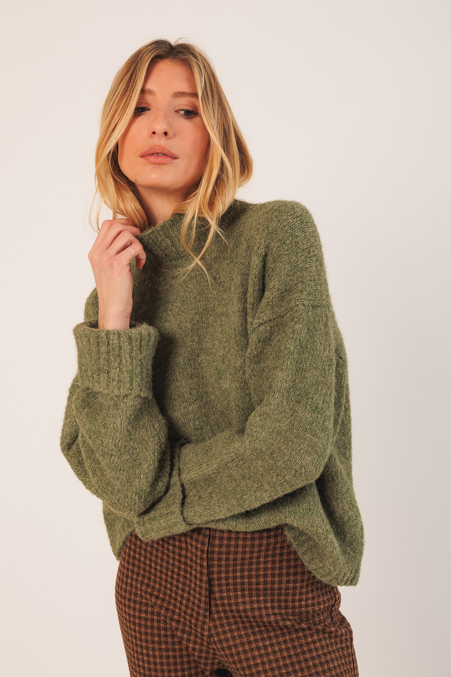 PERKINS COLLAR SWEATER