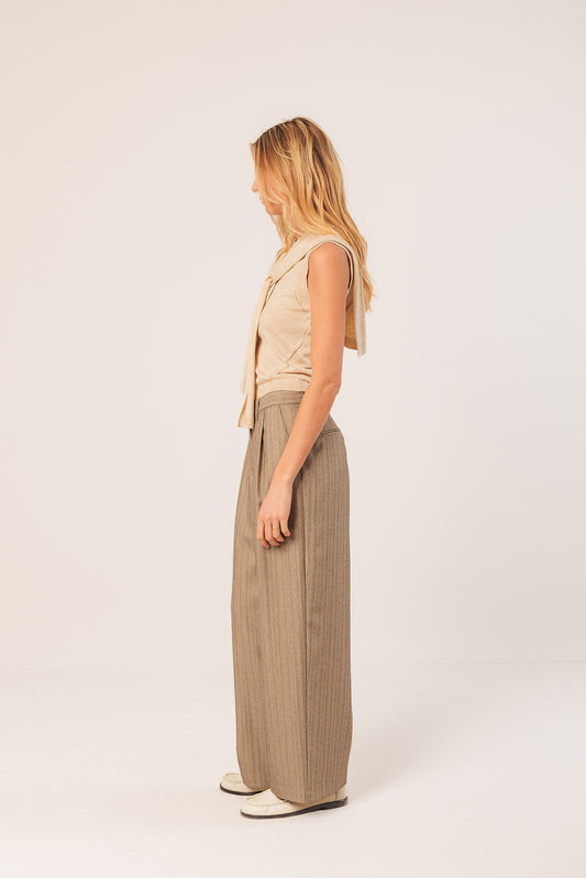 VEST WITH TIED SWEATER DETAIL