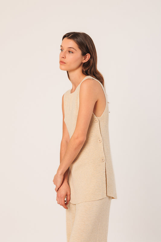 LONG BUTTONED VEST