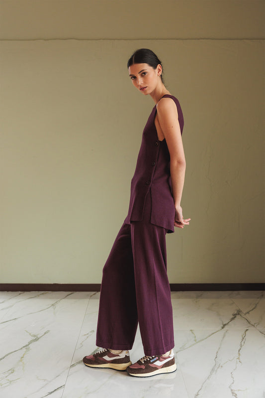 LONG BUTTONED VEST 3