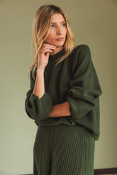 [CL] RIBBED SWEATER WITH PERKINS COLLAR