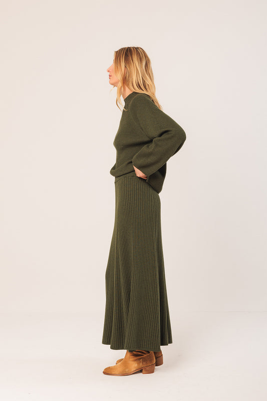 [CL] RIBBED SWEATER WITH PERKINS COLLAR 6