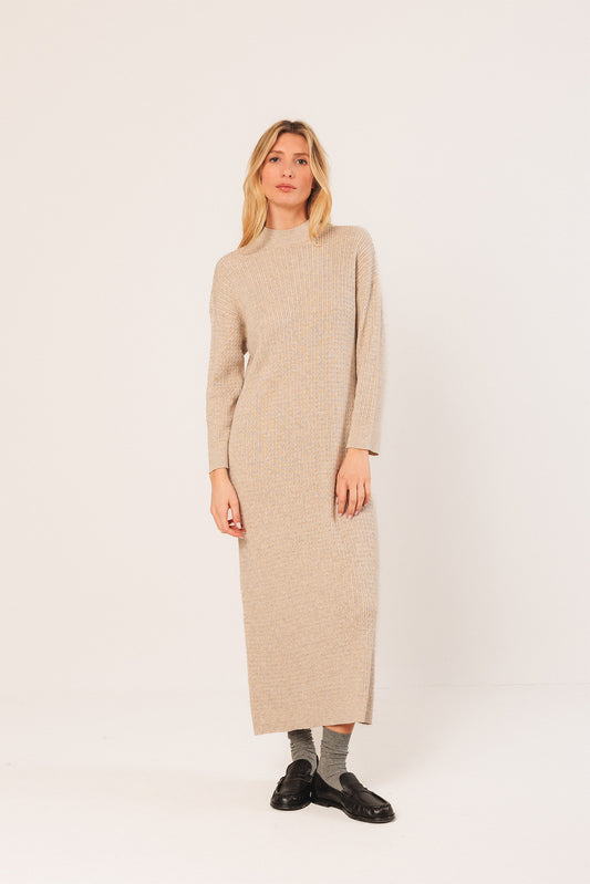 WIDE CABLE-KNIT DRESS