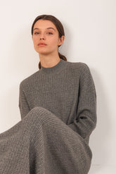 WIDE CABLE-KNIT DRESS