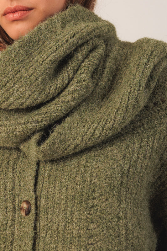 COLORFUL KNITTED SCARF 2