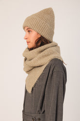 COLORFUL KNITTED HAT