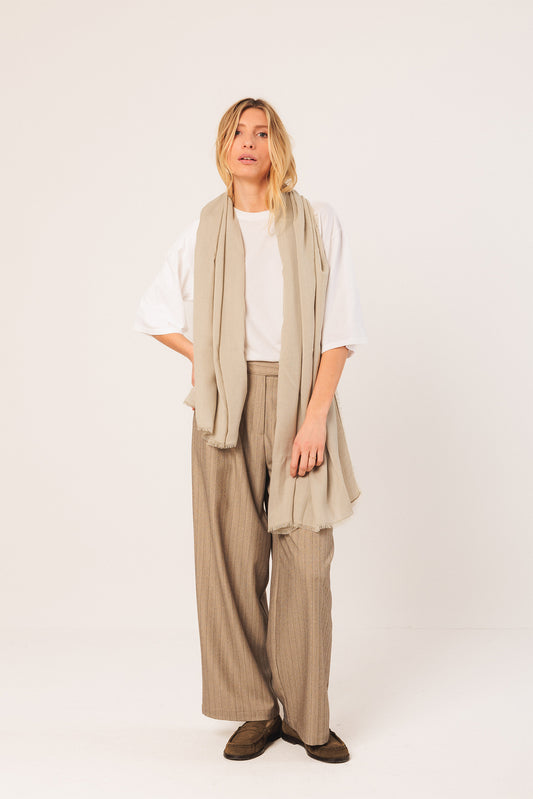 MELANGE FLARED SCARF 1