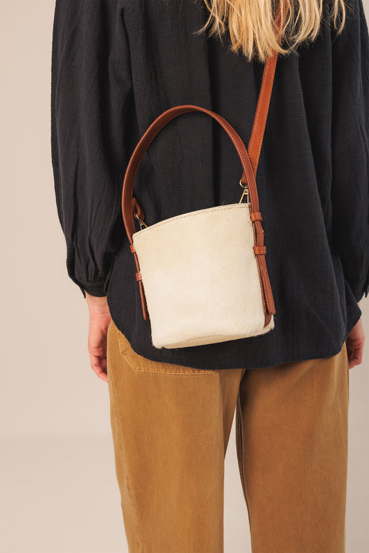 [CL] LEATHER HAND TOTE BAG 2