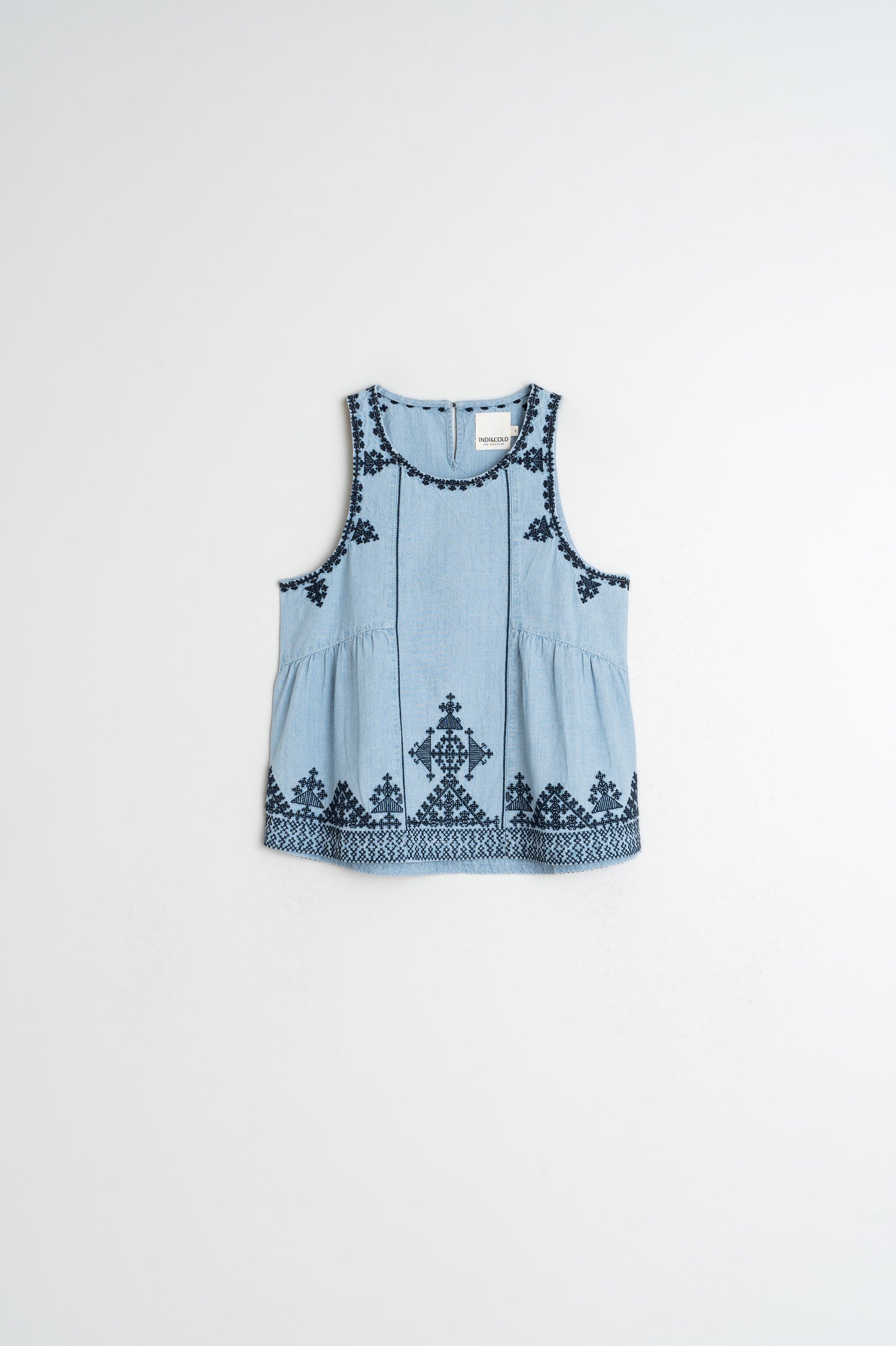 [CL] EMBROIDERED DENIM BLOUSE