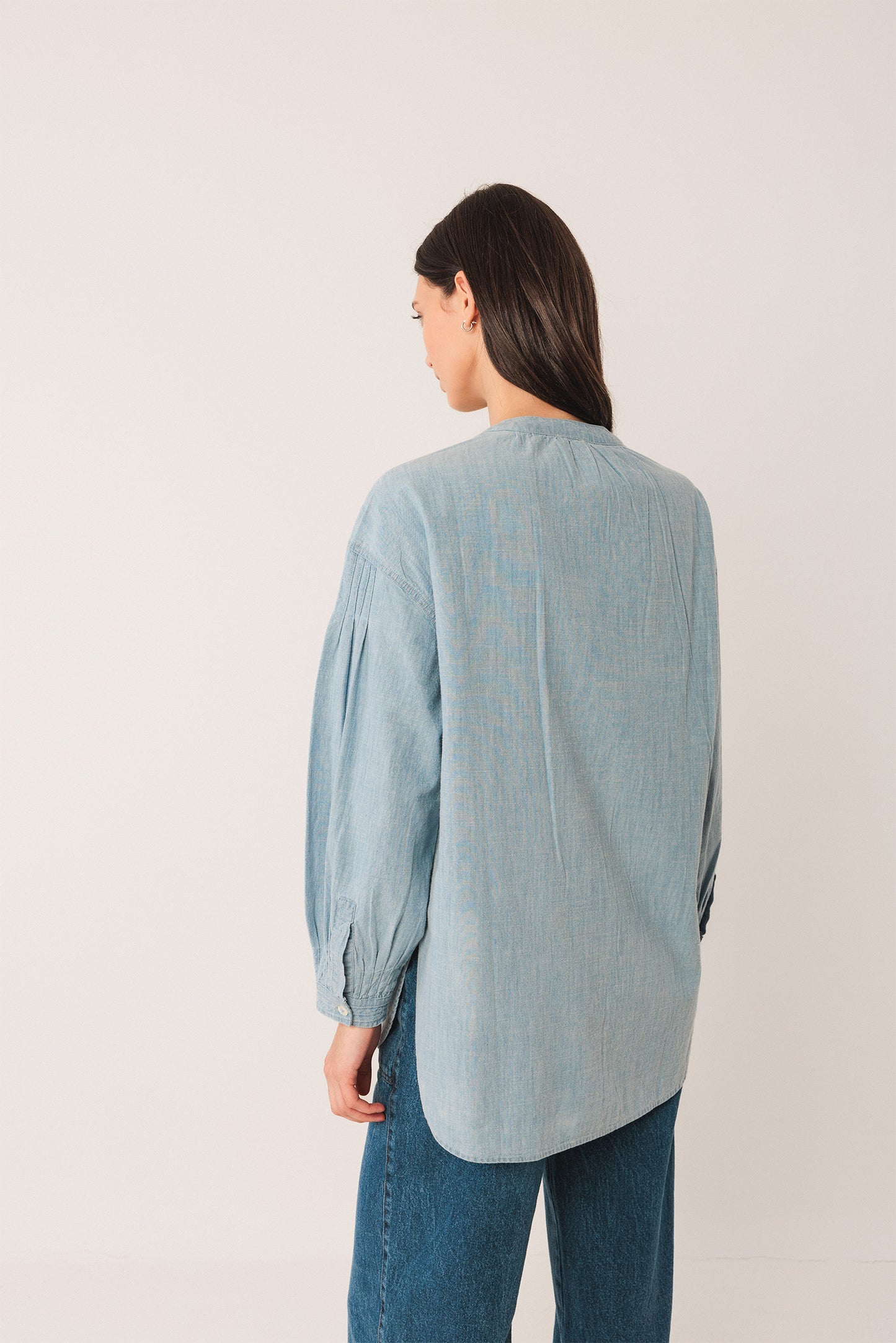 [CL] COLLARLESS DENIM SHIRT