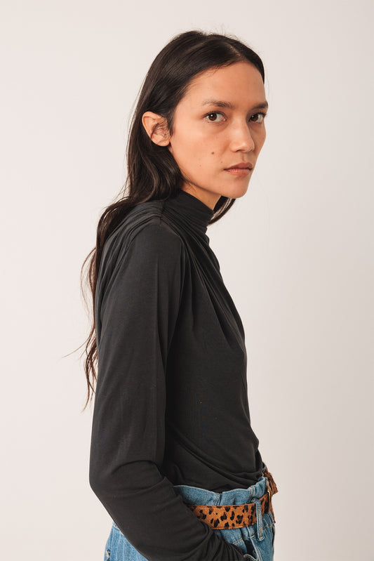 [CL] RUFFLED-COLLAR T-SHIRT 5