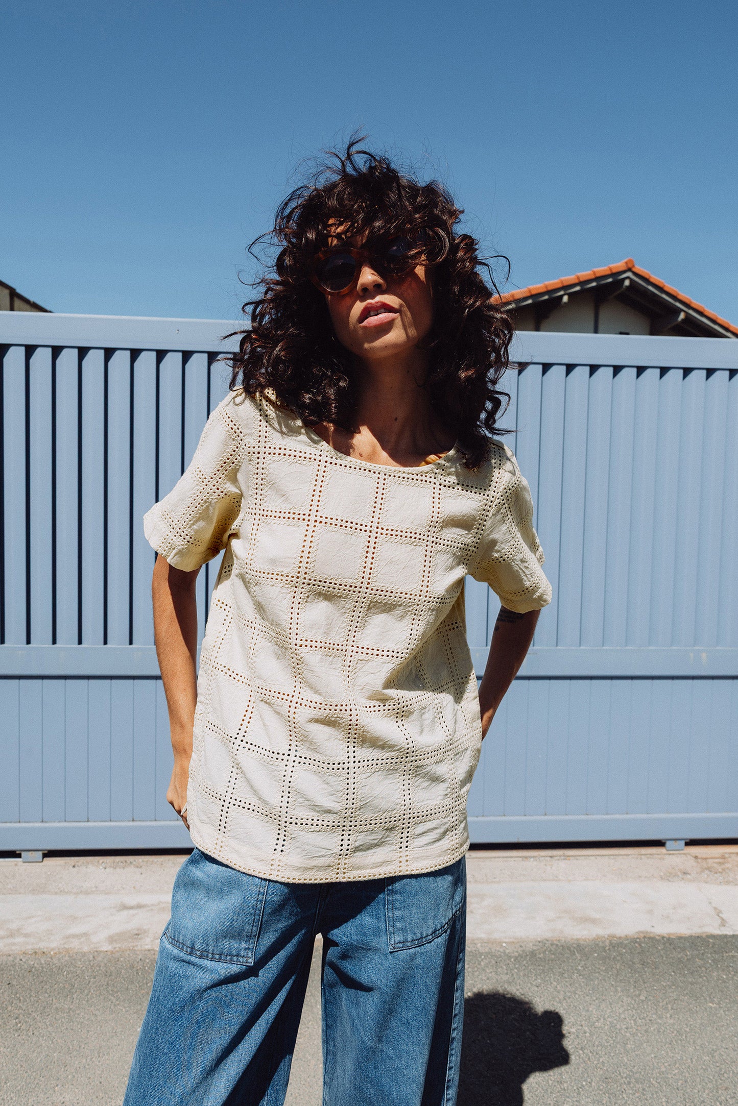 [CL] EMBROIDERED COTTON BLOUSE
