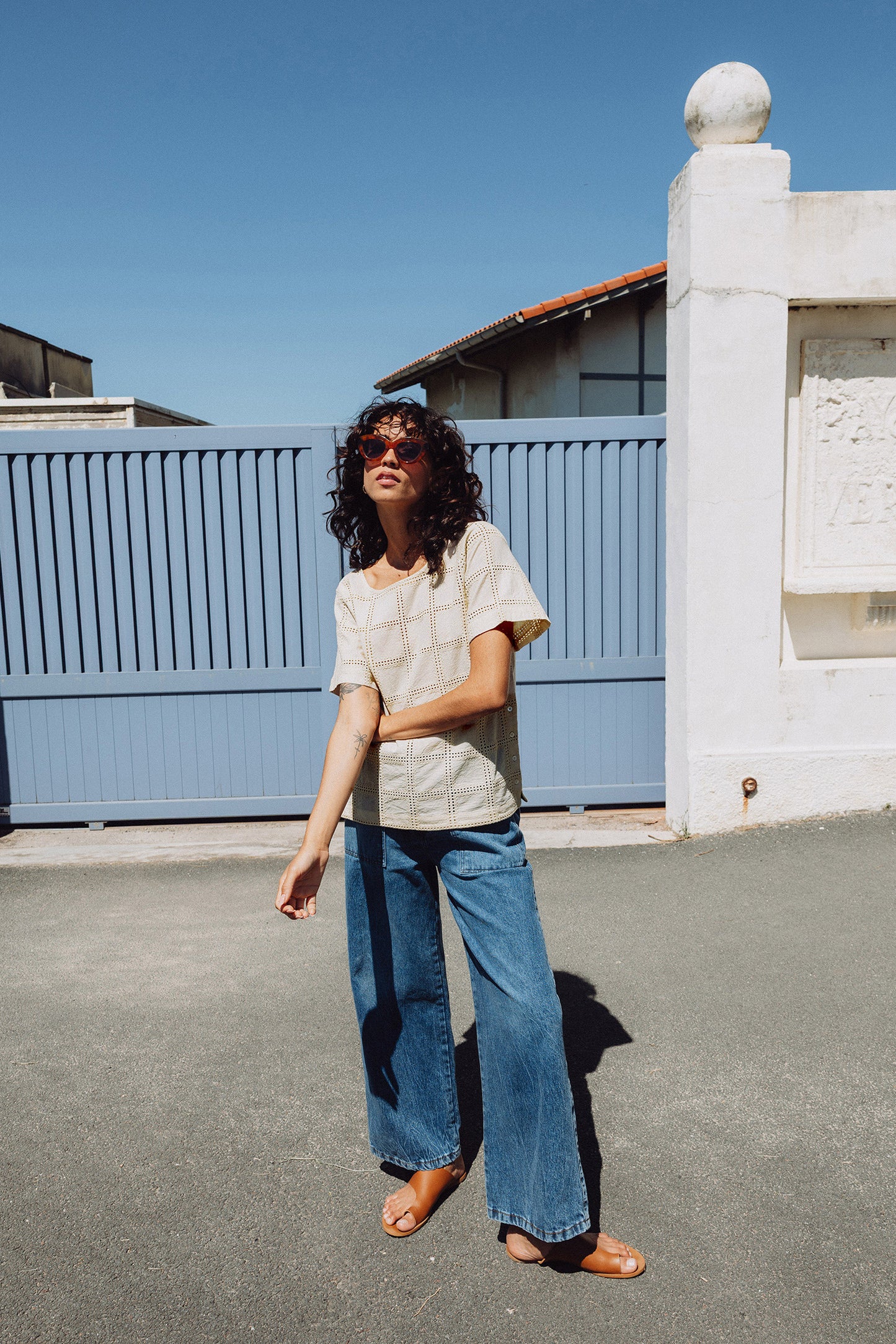 [CL] EMBROIDERED COTTON BLOUSE
