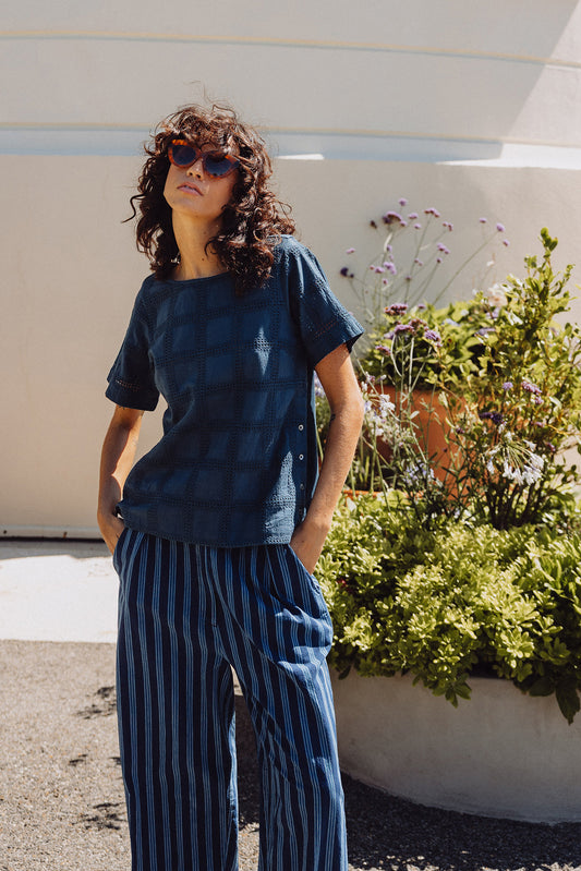 EMBROIDERED COTTON BLOUSE