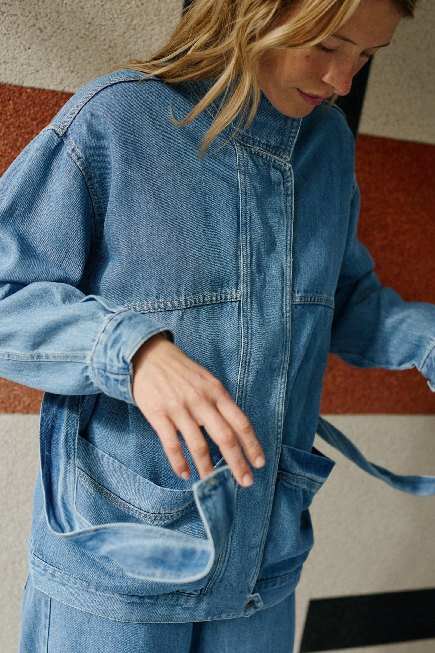 DENIM BELTED JACKET