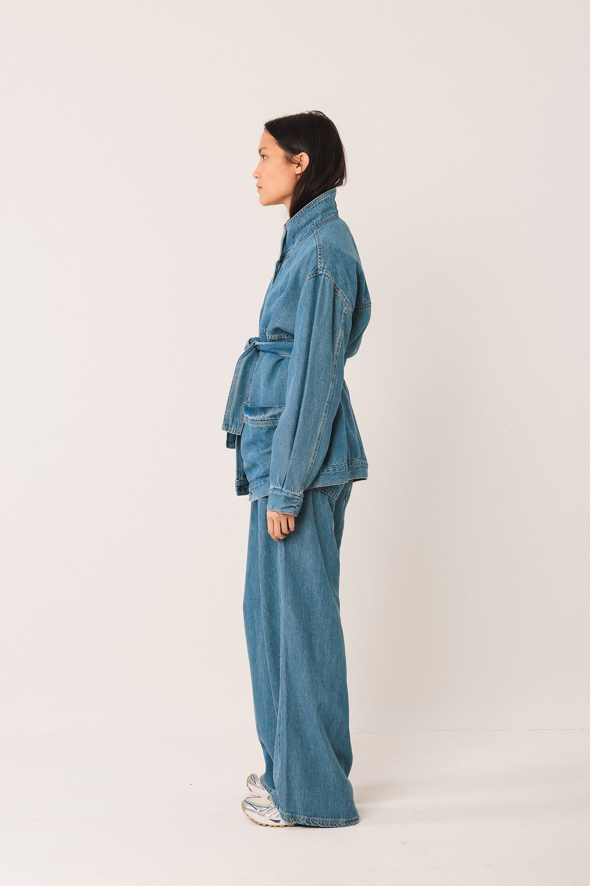 DENIM BELTED JACKET
