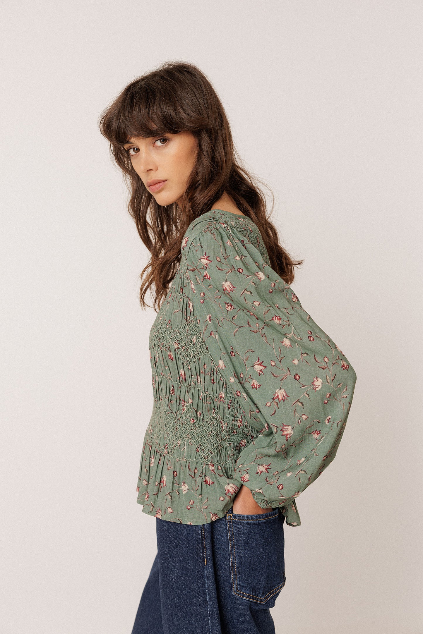 FLORAL PRINT SMOCK BLOUSE