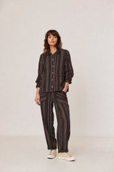 STRIPED CARROT PANTS