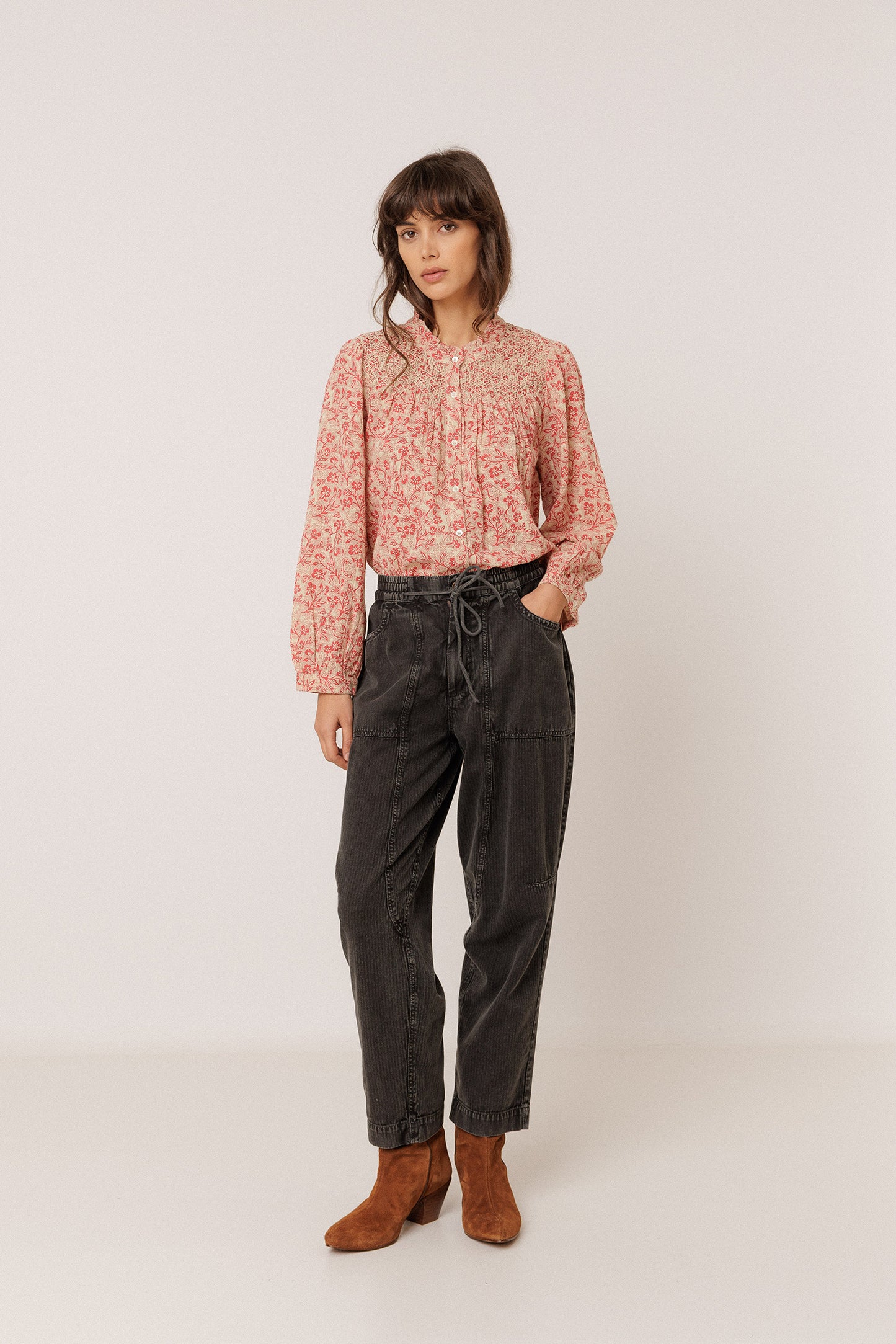 SMOCKED EMBROIDERY SHIRT