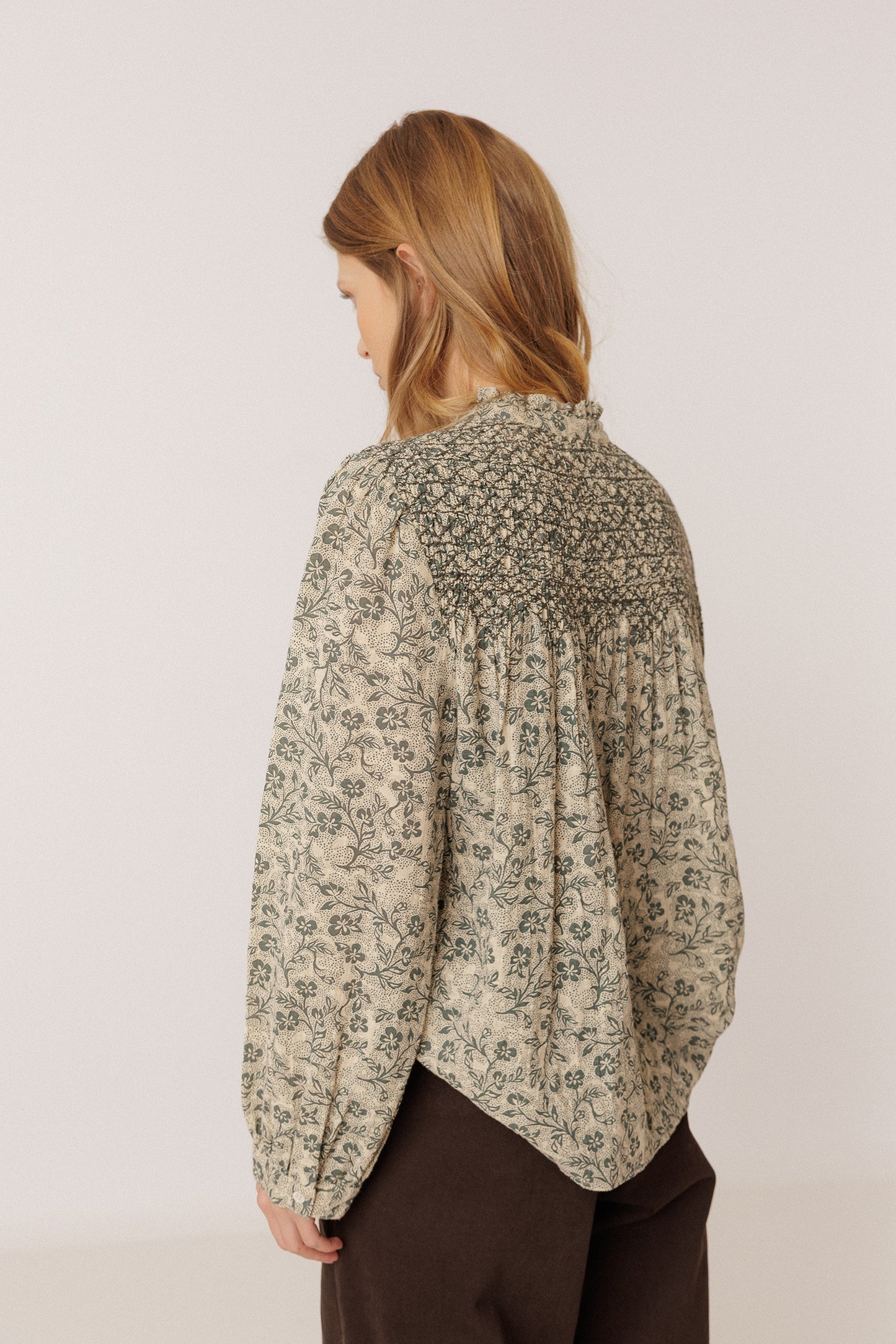 SMOCKED EMBROIDERY SHIRT
