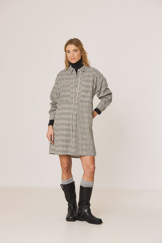 OVERSIZE SHORT DRESS 5