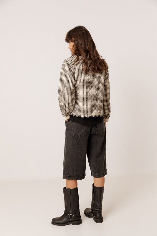 CONTRAST-EMBROIDERY QUILTED JACKET 3