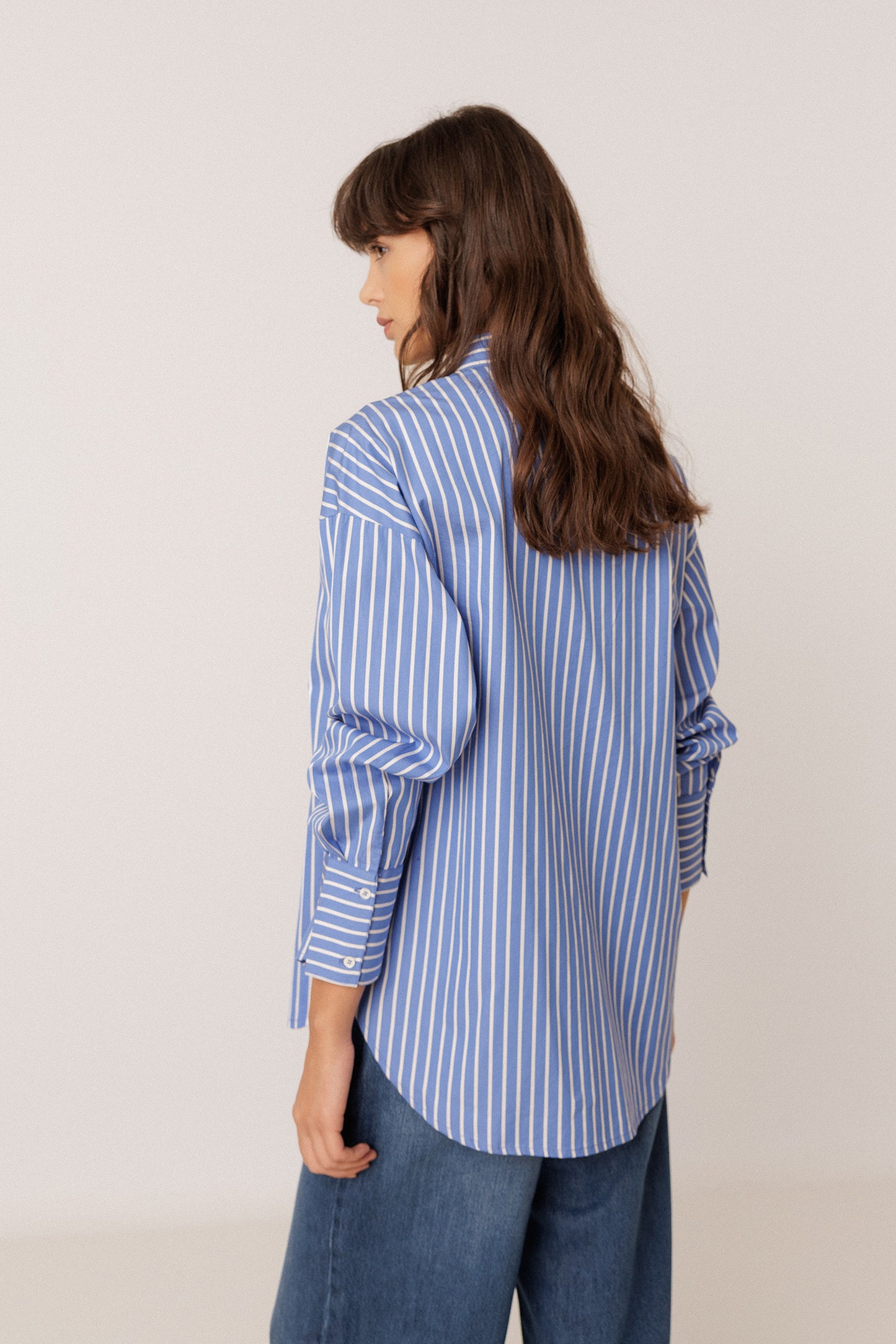MASCULINE MULTIPOSITION STRIPED SHIRT